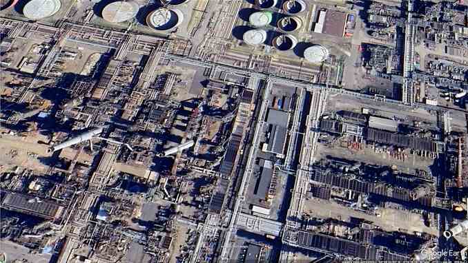 Lincolnshire - Immingham - Prax Lindsey oil refinery