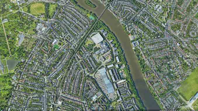 Google Earth - London - Kew gardens - National archives