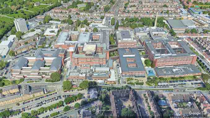 London - St George's hospital - 1